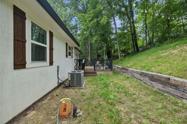 9107 Owen Lane, Soddy Daisy, TN 37379
