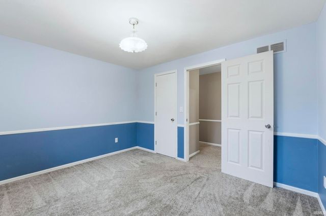 1729 Lofton Way, Fort Wayne, IN 46815