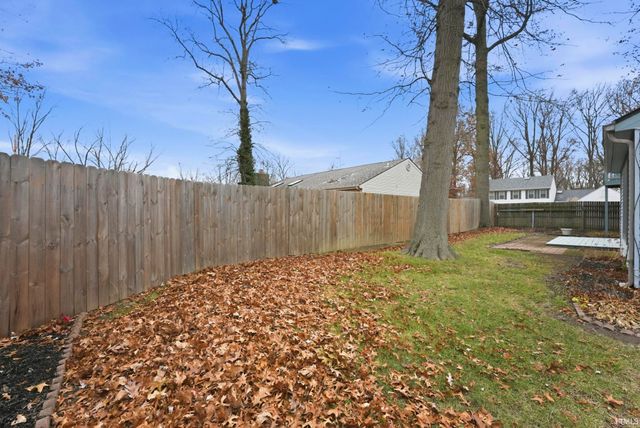 1729 Lofton Way, Fort Wayne, IN 46815