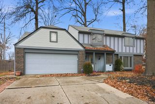 1729 Lofton Way, Fort Wayne, IN 46815