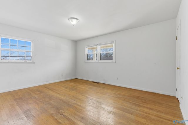 3716 Jamestown Road NW, Huntsville, AL 35810