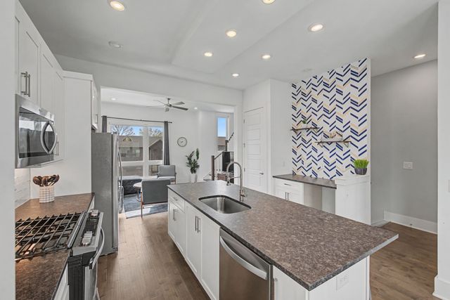 814 Vibe Pl, Nashville, TN 37216