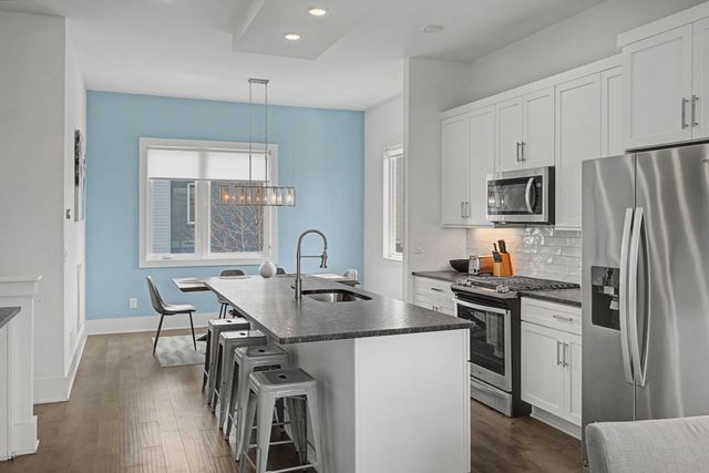 814 Vibe Pl, Nashville, TN 37216