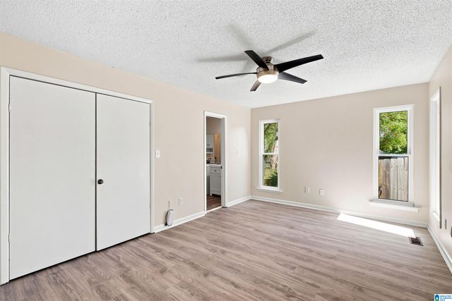 4865 INDIAN VALLEY ROAD, Birmingham, AL 35244