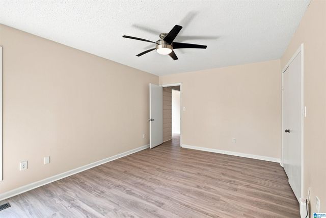 4865 INDIAN VALLEY ROAD, Birmingham, AL 35244