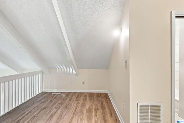 4865 INDIAN VALLEY ROAD, Birmingham, AL 35244