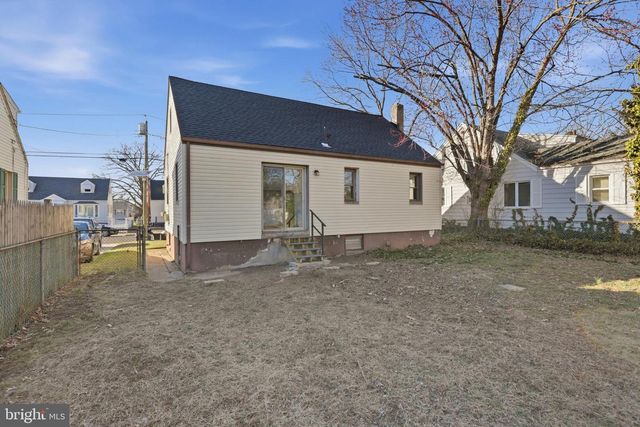 110 5TH ST, Brooklawn, NJ 08030