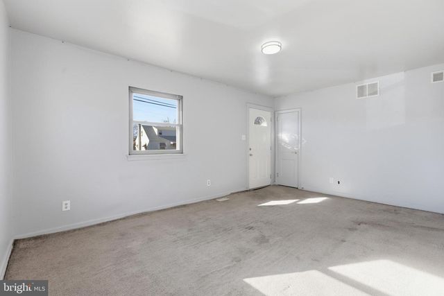 110 5TH ST, Brooklawn, NJ 08030