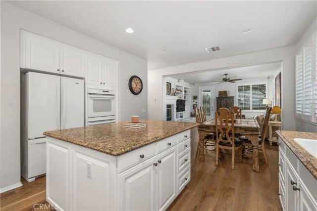 25730 Hawthorne Place, Stevenson Ranch, CA 91381