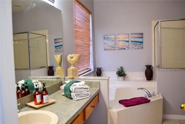 958 SOLANA CIRCLE, Davenport, FL 33897