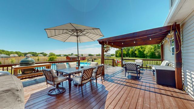 4105 Pyles Rd, Chapel Hill, TN 37034