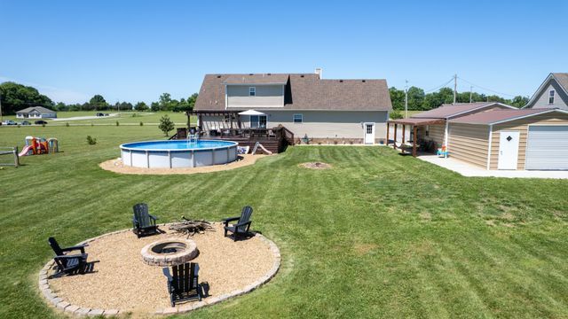 4105 Pyles Rd, Chapel Hill, TN 37034
