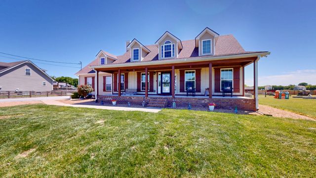 4105 Pyles Rd, Chapel Hill, TN 37034