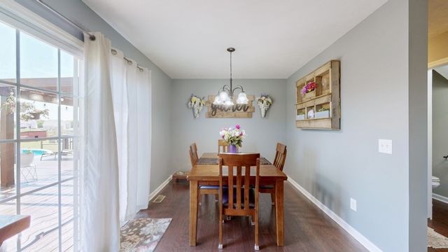 4105 Pyles Rd, Chapel Hill, TN 37034
