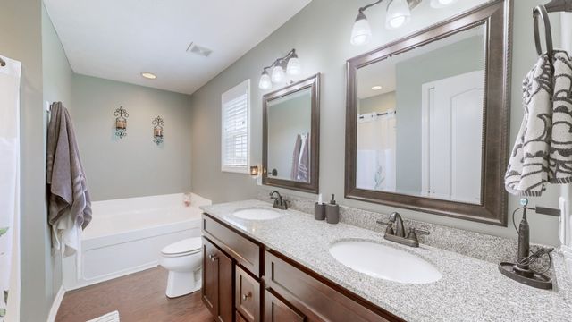 4105 Pyles Rd, Chapel Hill, TN 37034