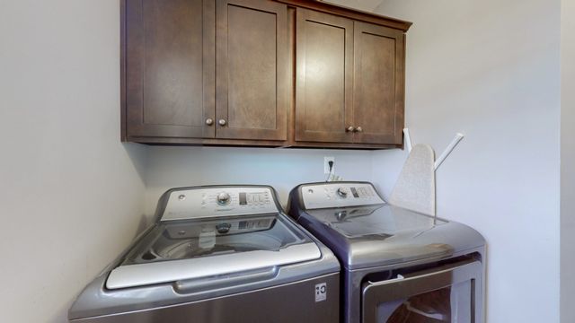 4105 Pyles Rd, Chapel Hill, TN 37034