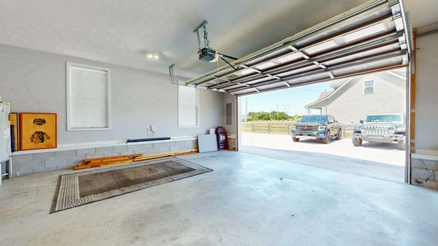 4105 Pyles Rd, Chapel Hill, TN 37034
