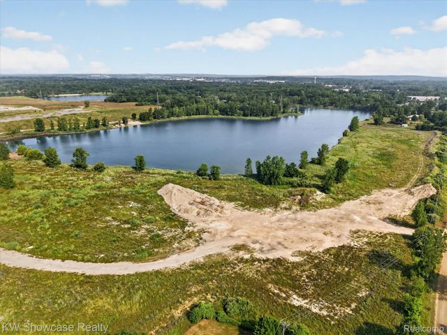 00 Johns Road, Lyon Charter Township, MI 48178