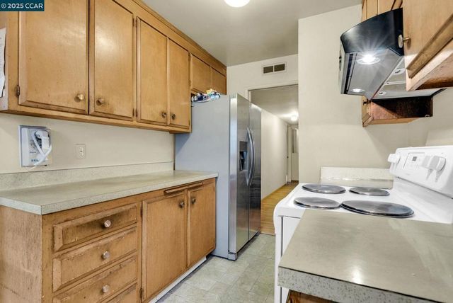 1246 Otis Dr, Alameda, CA 94501