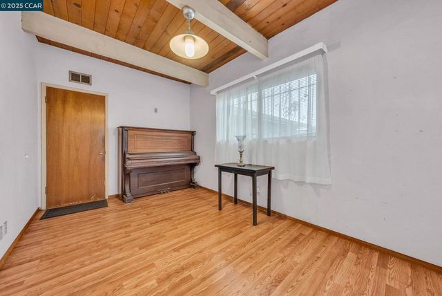 1246 Otis Dr, Alameda, CA 94501