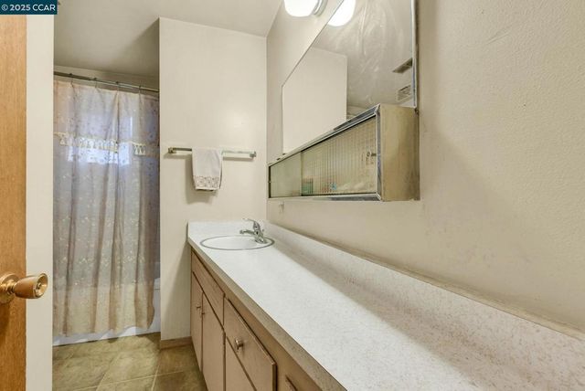 1246 Otis Dr, Alameda, CA 94501