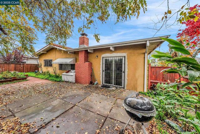 1246 Otis Dr, Alameda, CA 94501