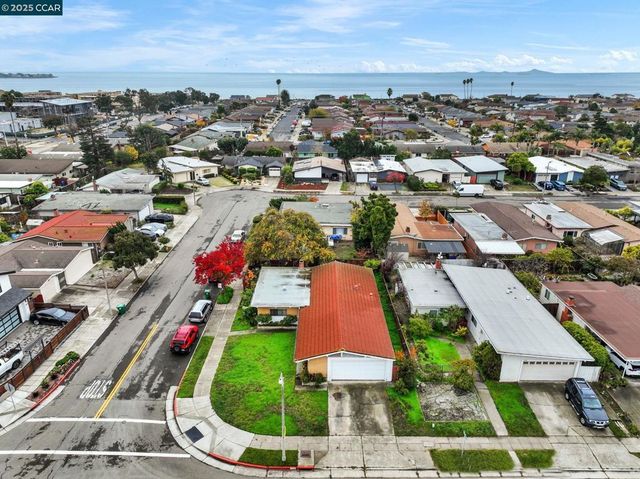 1246 Otis Dr, Alameda, CA 94501