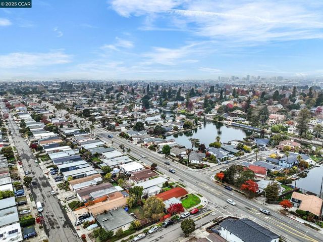 1246 Otis Dr, Alameda, CA 94501