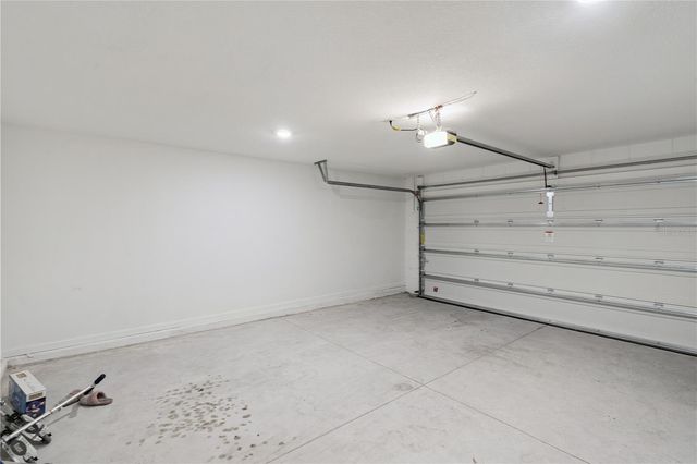 664 SAND PINE LANE, Haines City, FL 33844