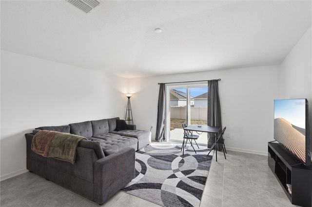 664 SAND PINE LANE, Haines City, FL 33844