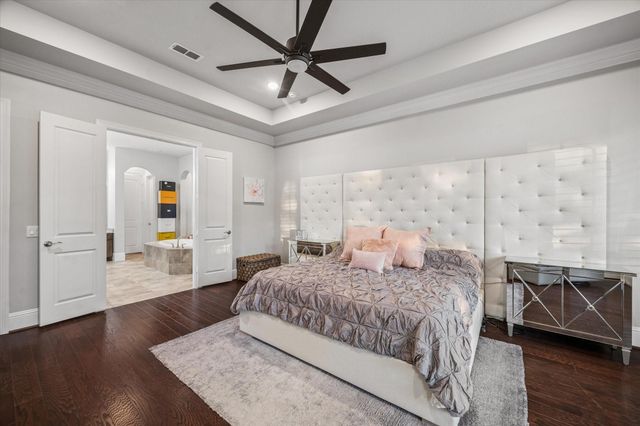 13615 Appaloosa Falls Court, Cypress, TX 77429