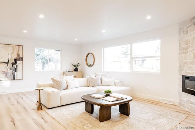 5200 W Ontario Avenue, Littleton, CO 80128