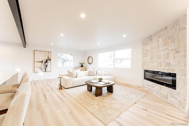 5200 W Ontario Avenue, Littleton, CO 80128