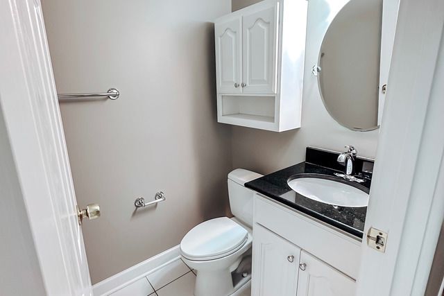 1491 Kathleen Way, Elk Grove Village, IL 60007