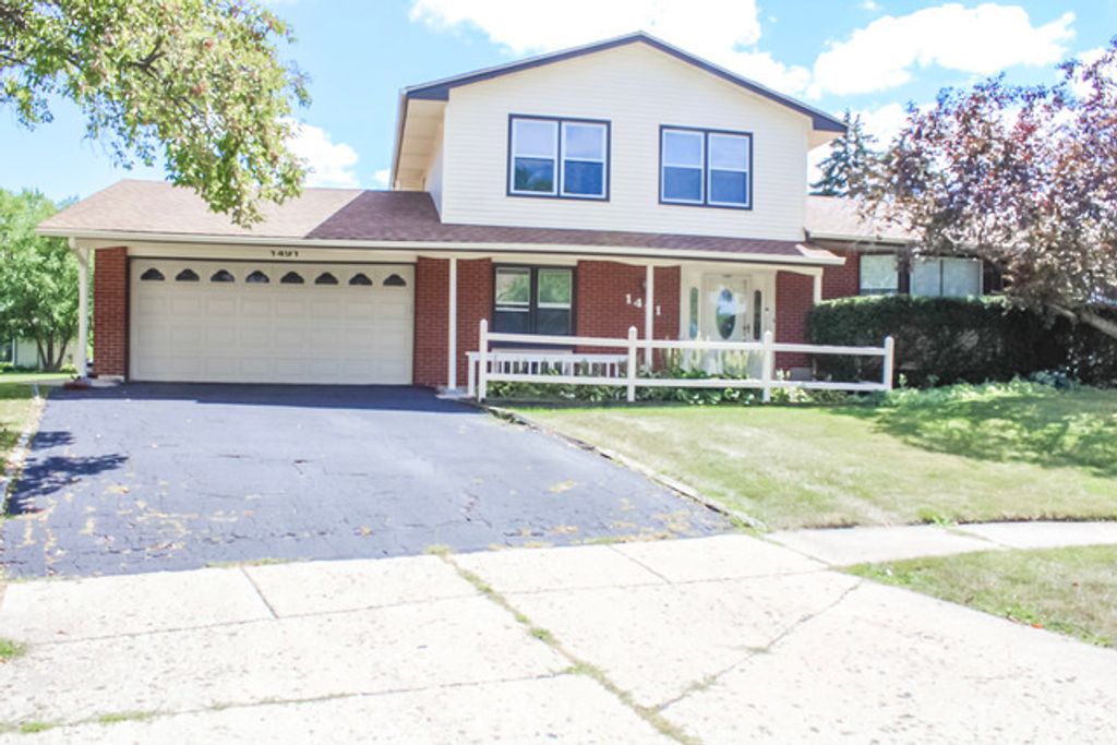 1491 Kathleen Way, Elk Grove Village, IL 60007