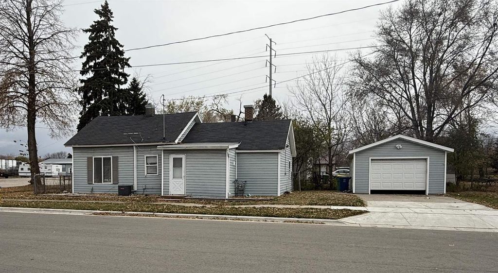 600 9TH STREET, Green Bay, WI 54304