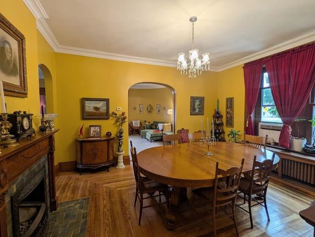 207 N Wenona Street, Bay City, MI 48706