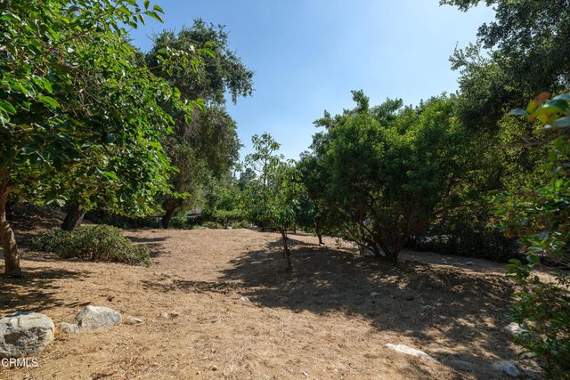 3273 New York Drive, Pasadena, CA 91107