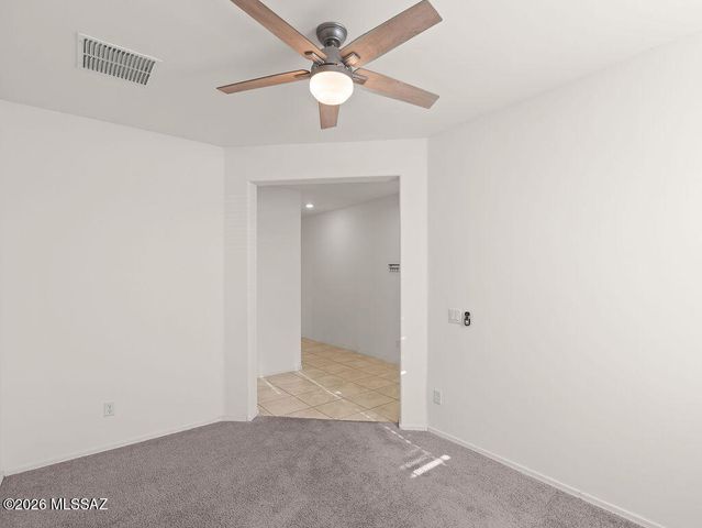 7996 S Golden Bell Drive, Tucson, AZ 85747