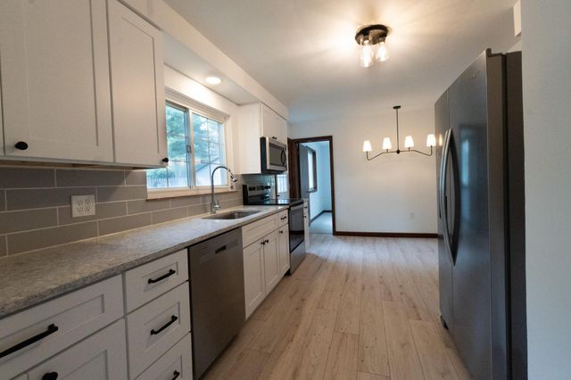 3161 Avalon Road, Upper Arlington, OH 43221