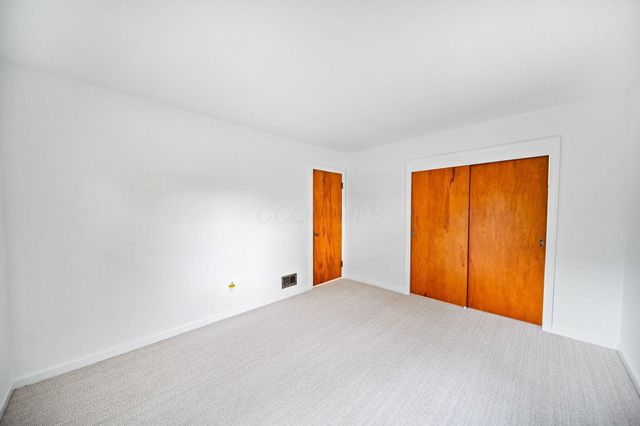 3161 Avalon Road, Upper Arlington, OH 43221