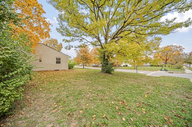 3161 Avalon Road, Upper Arlington, OH 43221