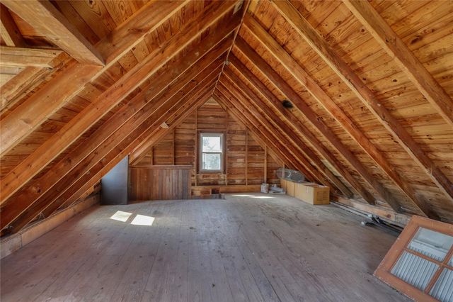 252 S Bell Street, Bellville, TX 77418