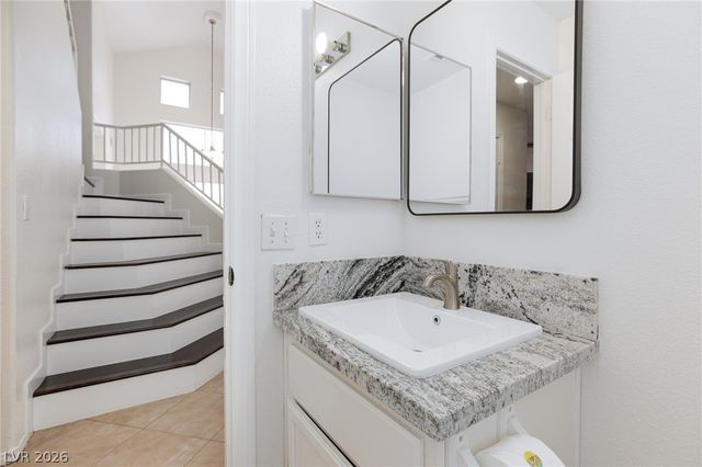 1209 Nugget Creek Drive, Las Vegas, NV 89108