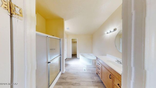 9484 S Tewa Trail, Vail, AZ 85641