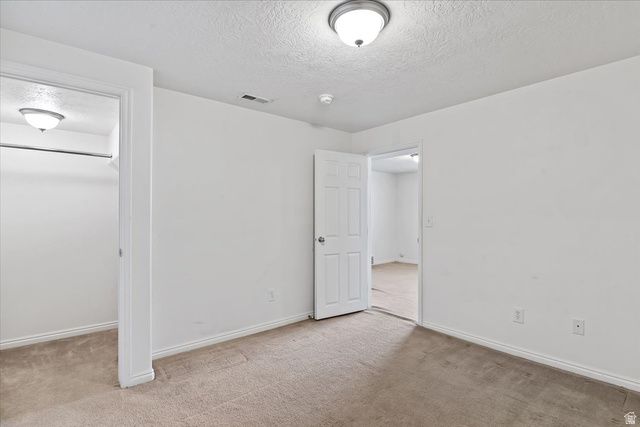 8961 S MAYFLOWER ST, West Jordan, UT 84088