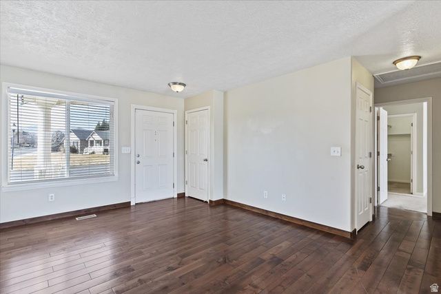 8961 S MAYFLOWER ST, West Jordan, UT 84088