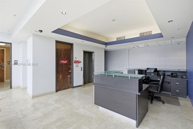 8527 Pines Blvd, Pembroke Pines, FL 33024