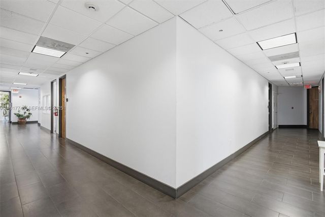 8527 Pines Blvd, Pembroke Pines, FL 33024