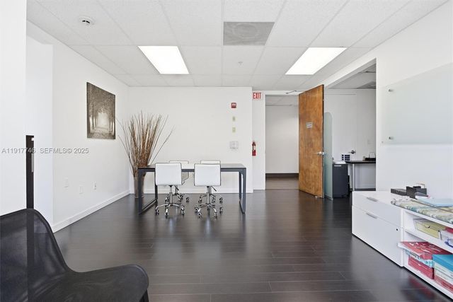 8527 Pines Blvd, Pembroke Pines, FL 33024